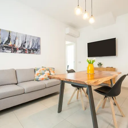 Domus Luxi شقة تويلادا